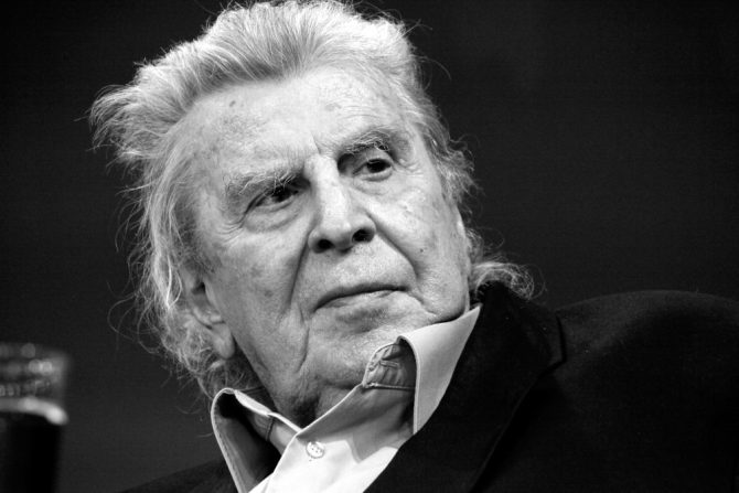Ερασιτεχνική ΑΕΚ για Μίκη Θεοδωράκη: «Καλό ταξίδι, σπουδαίε και αθάνατε Μίκη…»
