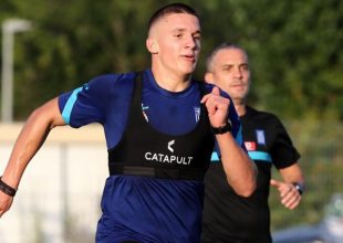 Προπονήθηκε ο Τζόλης και βάζει υποψηφιότητα για Σουηδία