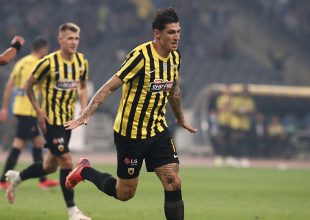 Σ(Ζ)ούπερ ΑΕΚΑΡΑ στην πρεμιέρα και πρώτο τρίποντο