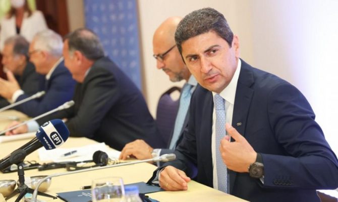 Αγνόησε τη FIFA ο Αυγενάκης, νέα επιστολή για την παραβίαση του αυτοδιοίκητου!