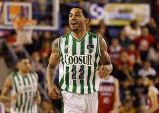 Πάει για το μπαμ με τον Γκριν η ΑΕΚ