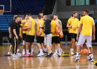 Η τελευταία προπόνηση της Βασίλισσας πριν την Ουγγαρία (pics)