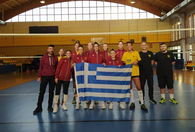 Τα Κορίτσια της ΑΕΚ ύψωσαν την ελληνική σημαία για την Εθνική επέτειο (ΦΩΤΟ)