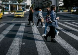 Κορωνοϊός: 8129 κρούσματα σήμερα στην Ελλάδα – 80 νεκροί και 547 διασωληνωμένοι