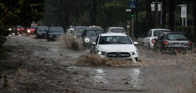 Κακοκαιρία «Μπάλλος» – Ευθύμιος Λέκκας: Επεσαν πάνω από… 75 εκατ. τόνοι νερού σε Αττική, Εύβοια και Ηλεία!