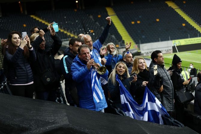 Εθνική: Παρουσία φιλάθλων η προπόνηση στη Friends Arena