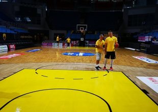 Ο Χάμερ «έπιασε» δουλειά (pics)