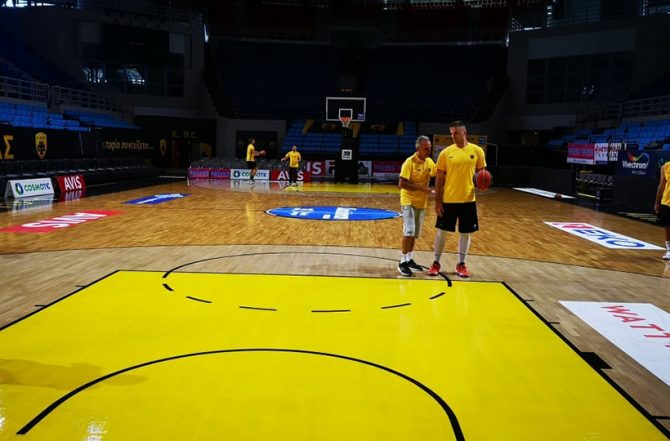 Ο Χάμερ «έπιασε» δουλειά (pics)