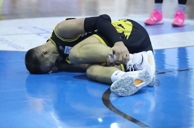 Βαρύ πλήγμα για την ΑΕΚ – Οι πρώτες πληροφορίες για Γέλοβατς