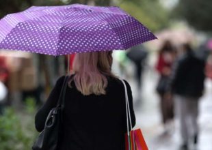 Κορυφώνεται η ψυχρή εισβολή: Μέχρι και 8 βαθμούς κάτω ο υδράργυρος – Πού θα χιονίσει