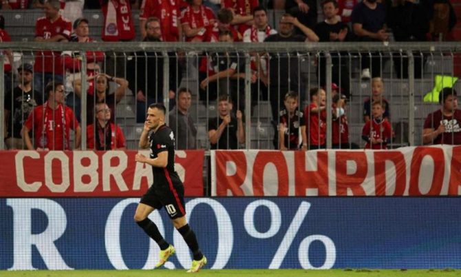 «Διπλό» της Άιντραχτ κόντρα στη Μπάγερν μετά από 21 χρόνια!