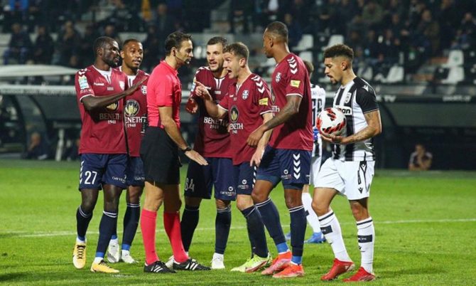Απόλλων Σμύρνης: «Ντροπή κύριε Κλάτενμπεργκ, ντροπή κύριε Κουτσιαύτη»!