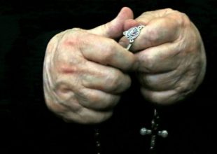 Φρίκη στη Γαλλία: 3.000 παιδόφιλοι κληρικοί κακοποίησαν τουλάχιστον 330.000 νεαρά αγόρια