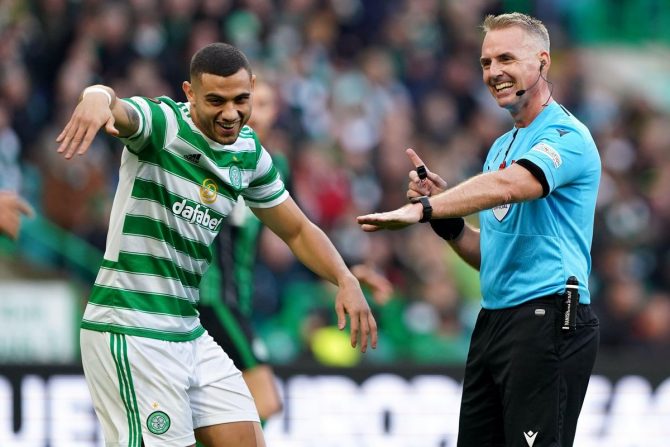 Τον Ποστέκογλου δεν τον ένοιαζε το γκολ του Γιακουμάκη: “Είχε ήδη κάνει αυτό που χρειαζόμασταν”