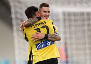 Κλειστά χαρτιά και όλα ανοιχτά