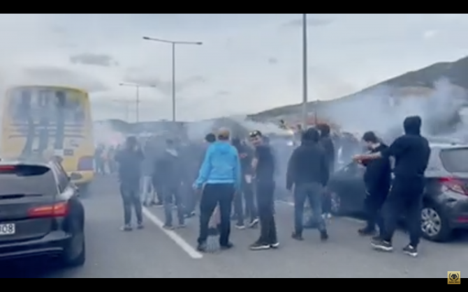 Αποθέωση για την αποστολή προς το γήπεδο (VIDS)