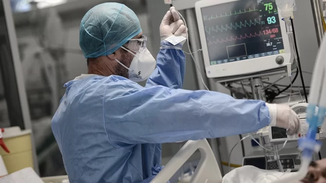 Ξεκίνησε η χορήγηση μονοκλωνικών αντισωμάτων – Πώς γίνεται η διαδικασία
