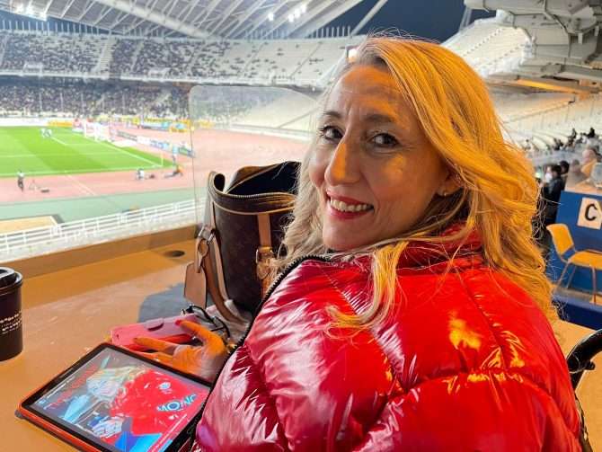 Στο ΟΑΚΑ η Τόνια η φίλη του Ολυμπιακού (ΦΩΤΟ) Στο ΟΑΚΑ η Τόνια η φίλη του Ολυμπιακού (ΦΩΤΟ)