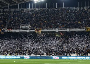 Η τρομερή ατμόσφαιρα με την είσοδο των ομάδων (VID)