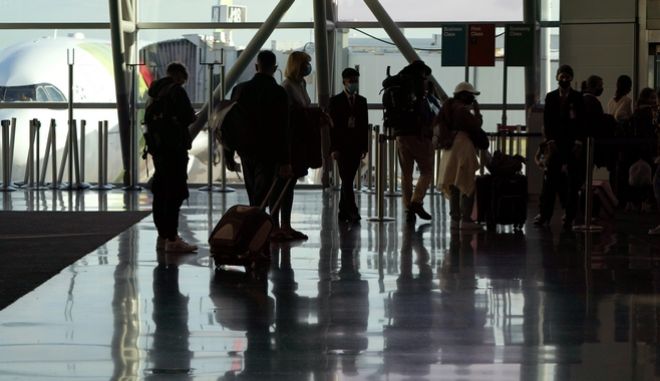 Κομισιόν: Πρόταση για διακοπή πτήσεων από την Νότια Αφρική λόγω της μετάλλαξης “Μποτσουάνα”