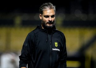 Χαριστέας: «Να βάλει η UEFA δικούς της ανθρώπους»