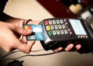 Αλλάζει η φορολοταρία: Θα μοιράζει έως €50.000 κάθε μήνα – Ειδική κλήρωση με έπαθλο €100.000 τα Χριστούγεννα