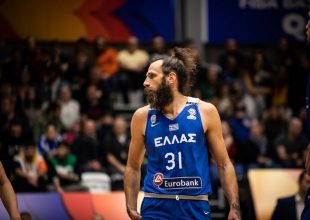 Έκλεισε στο Περιστέρι ο Γιαννόπουλος