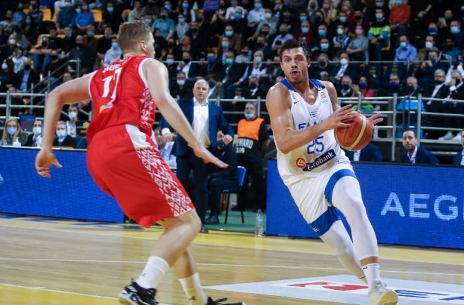 Γόντικας: «Κανονικά δεν κοιτάς την εξέδρα, αλλά σήμερα με τον Γκάλη στο γήπεδο ήταν αναπόφευκτο»