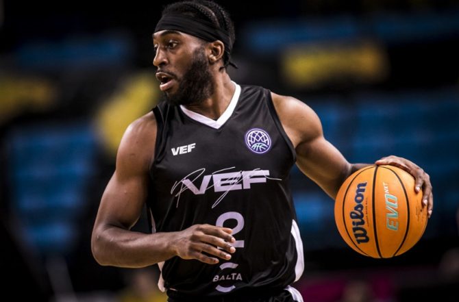 Η ΚΑΕ ΑΕΚ απάντησε στον Κάρι: «Η ανάρμοστη συμπεριφορά σου δεν πρέπει να περάσει ατιμώρητη»