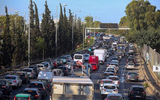 Χωρίς δακτύλιο αύριο το κέντρο της Αθήνας λόγω της απεργίας στα μέσα μεταφοράς