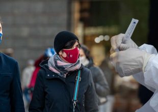 Κορωνοϊός – Θωμαΐδης: Χειροτερεύει η κατάσταση στα λύματα – Ερχεται δραματική αύξηση κρουσμάτων