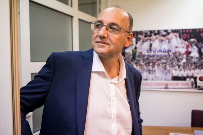 Η ΕΟΚ γνωστοποίησε ότι θα δημοσιεύει πάντα τις αποφάσεις των Δ.Σ και Γ.Σ