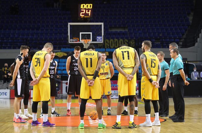 Ακόμα τρία κρούσματα στην ΑΕΚ Ακόμα τρία κρούσματα στην ΑΕΚ