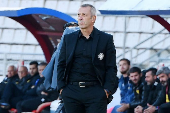 Νιόπλιας: “Να κρατήσουμε τα θετικά που έχουμε, αλλά και να προσγειωθούμε”
