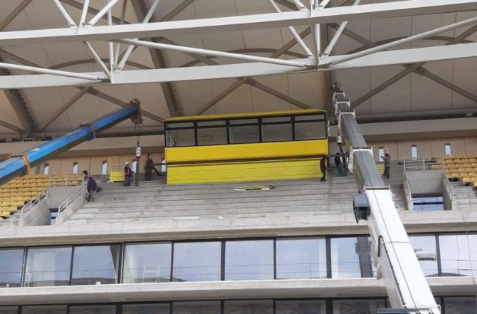 Τοποθετήθηκε το μπουθ των μεταδόσεων στην Αγιά Σοφιά (ΦΩΤΟ)