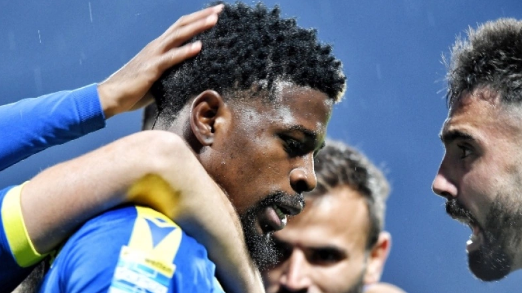 Σονί: «Και στο Play Station… Αστέρας, θέλω πρωτάθλημα στην Τρίπολη»