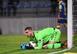 Παίρνει τον Τσιφτσή η ΑΕΚ