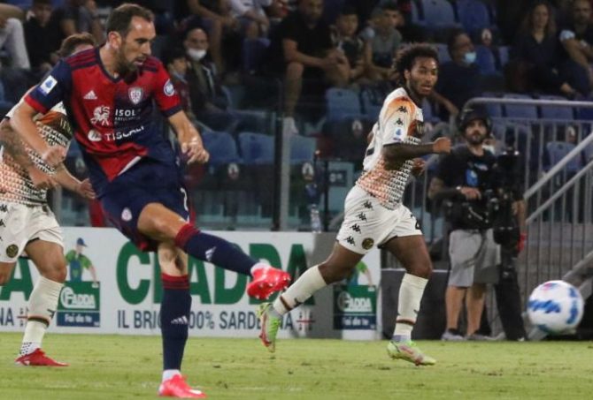 Κάλιαρι : Ο Γοδίν ανακοίνωσε ότι φεύγει