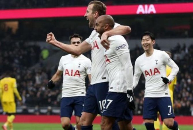 Τριάρα η Τότεναμ