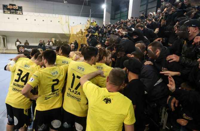 Μάνα ΑΕΚ: «Η δύναμή μας, MVP ο κόσμος» (vid)