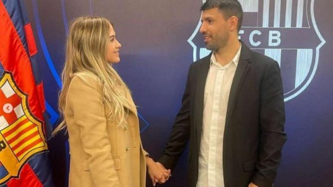 Το μήνυμα της όμορφης συντρόφου του Αγουέρο: «Θα συνεχίσω να σου κρατώ το χέρι» Το μήνυμα της όμορφης συντρόφου του Αγουέρο: «Θα συνεχίσω να σου κρατώ το χέρι»