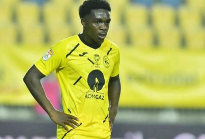 Ασύλληπτο: Απλήρωτος παίκτης στη Ρουμανία ζήτησε χρήματα από τη γυναίκα του για να επιστρέψει σπίτι