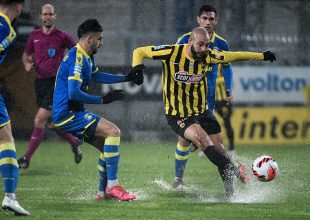 Γιαννίκης σε παίκτες: «Συγχαρητήρια για το πάθος σας, δεν υπάρχει κάτι ποδοσφαιρικό να πούμε»
