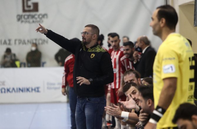 Δημητρούλιας: «Στόχος το ντάμπλ, οτιδήποτε άλλο θα είναι αποτυχία»