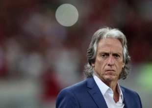 Γιούχα σε Ζέσους από τους οπαδούς της Μπενφίκα