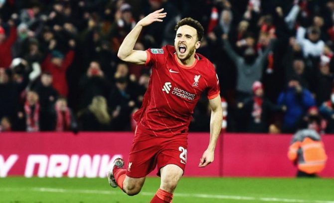 To «άντε γ@@» του Ζότα στους οπαδούς της Λέστερ μετά το νικητήριο πέναλτι! To «άντε γ@@» του Ζότα στους οπαδούς της Λέστερ μετά το νικητήριο πέναλτι!