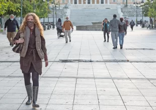 Κορωνοϊός – Μετάλλαξη Omicron: Τα 35.000 θα φτάσουν σήμερα τα κρούσματα