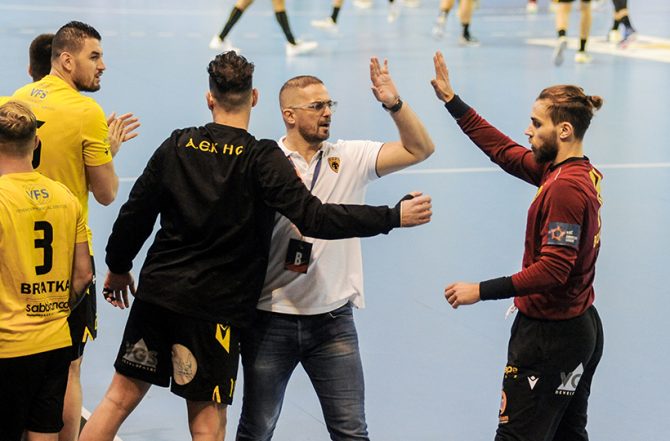 Μπουκοβίνας: «Αξίζαμε κάτι παραπάνω»