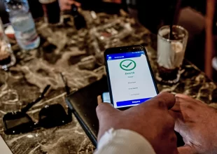 Η τροπολογία για το πιστοποιητικό νόσησης στους 3 μήνες – Τι προβλέπεται για το επίδομα στους υγειονομικούς