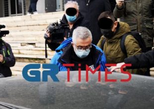 Στάθης Παναγιωτόπουλος: Ελεύθερος για τη μια υπόθεση – κρατούμενος για την άλλη